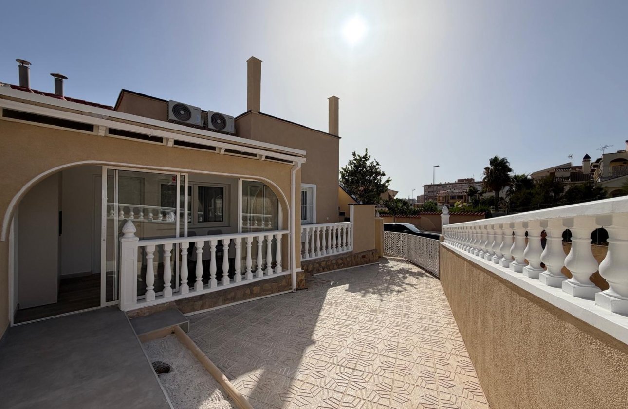 Revente - Town House -
Torrevieja - Miramar - Torre Del Moro
