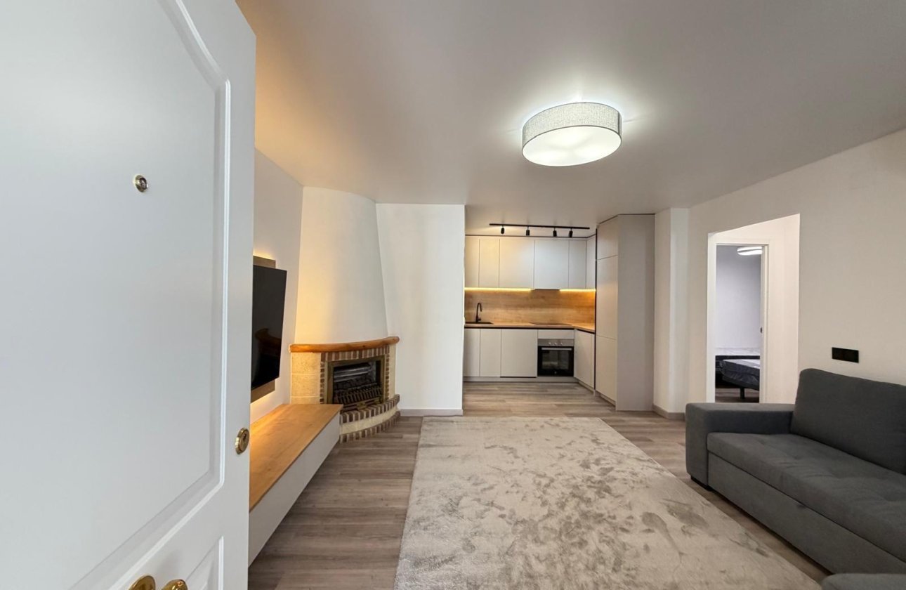 Revente - Town House -
Torrevieja - Miramar - Torre Del Moro
