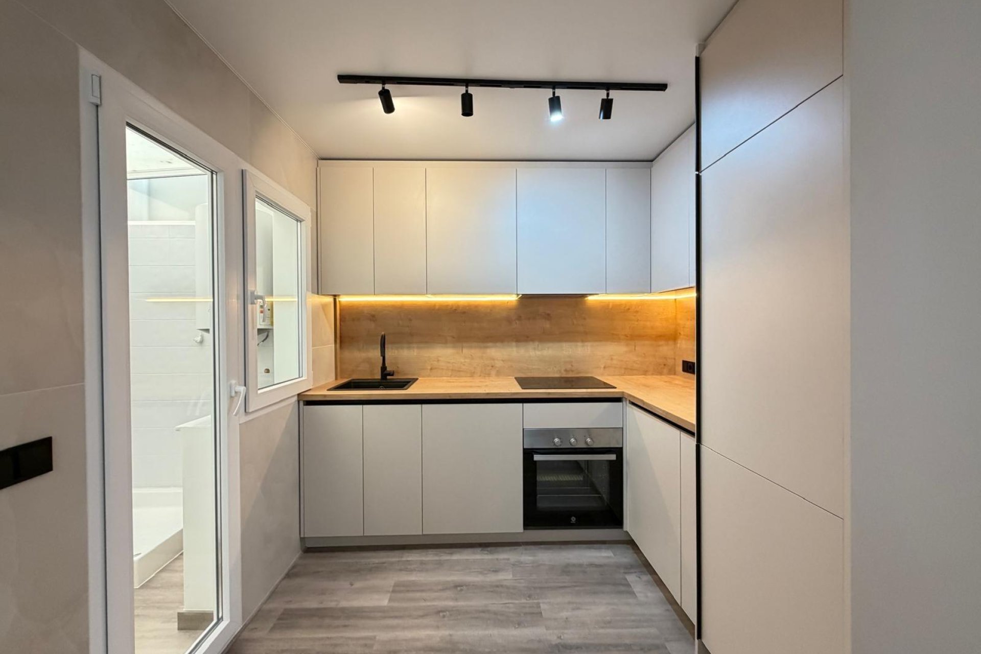 Revente - Town House -
Torrevieja - Miramar - Torre Del Moro