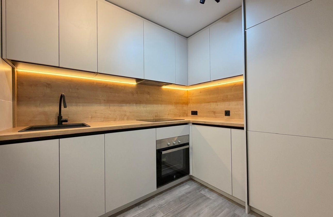 Revente - Town House -
Torrevieja - Miramar - Torre Del Moro