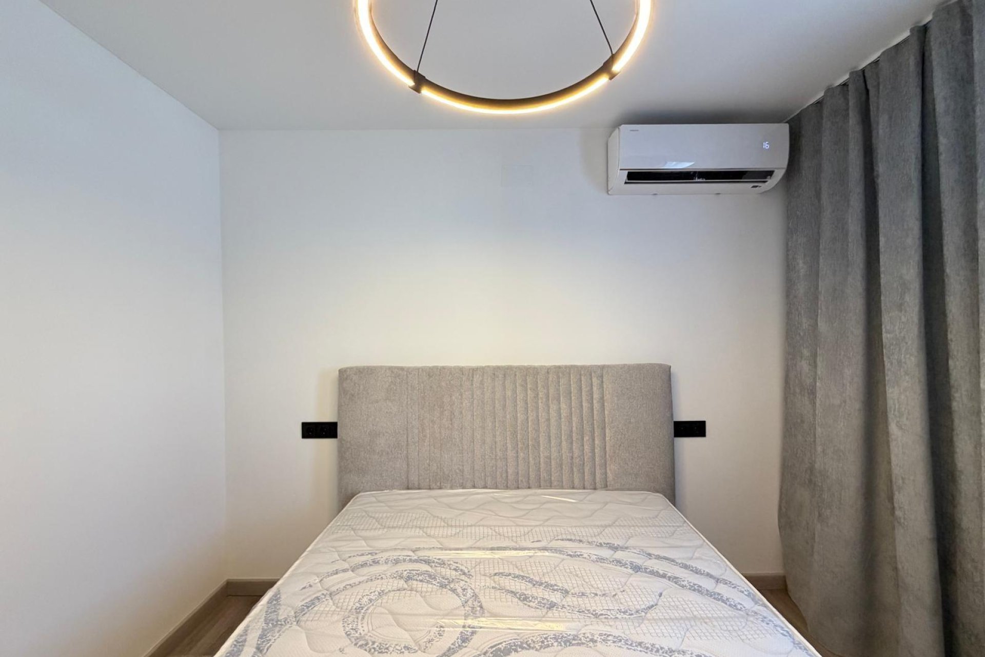 Revente - Town House -
Torrevieja - Miramar - Torre Del Moro