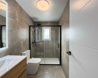 Revente - Town House -
Torrevieja - Miramar - Torre Del Moro