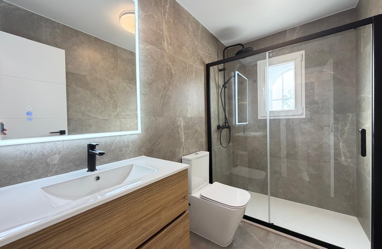 Revente - Town House -
Torrevieja - Miramar - Torre Del Moro