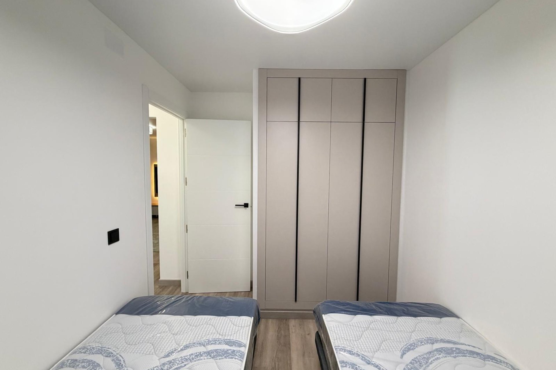 Revente - Town House -
Torrevieja - Miramar - Torre Del Moro