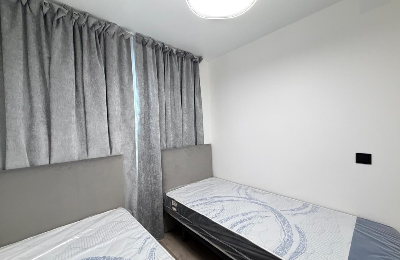 Revente - Town House -
Torrevieja - Miramar - Torre Del Moro