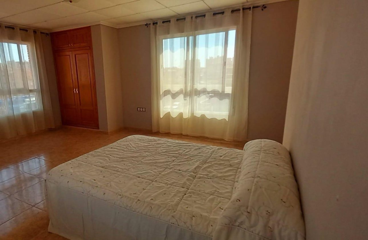 Revente - Town House -
Torrevieja - Nueva Torrevieja