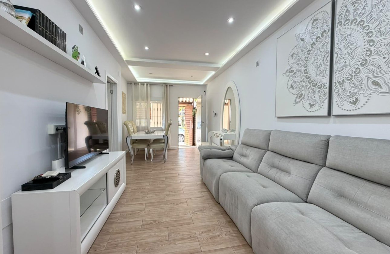Revente - Town House -
Torrevieja - Nueva Torrevieja