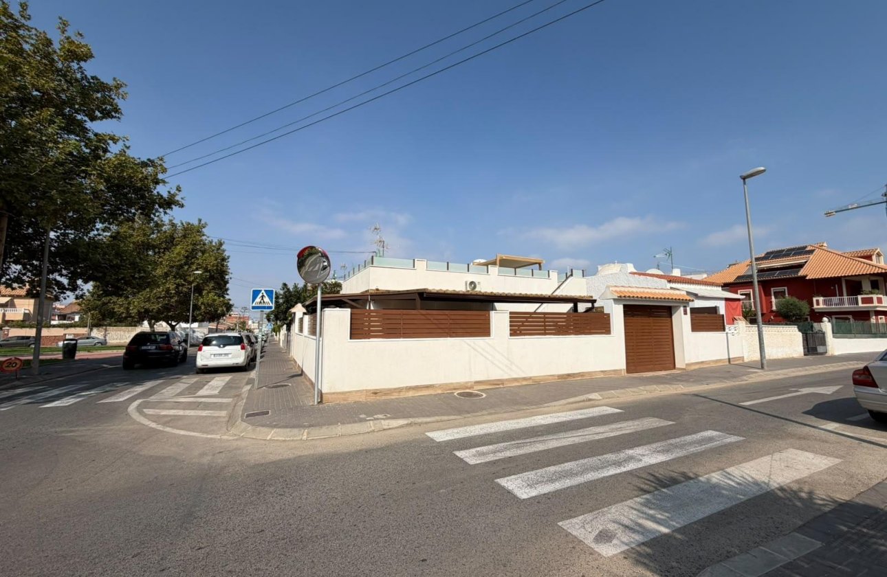 Revente - Town House -
Torrevieja - Nueva Torrevieja