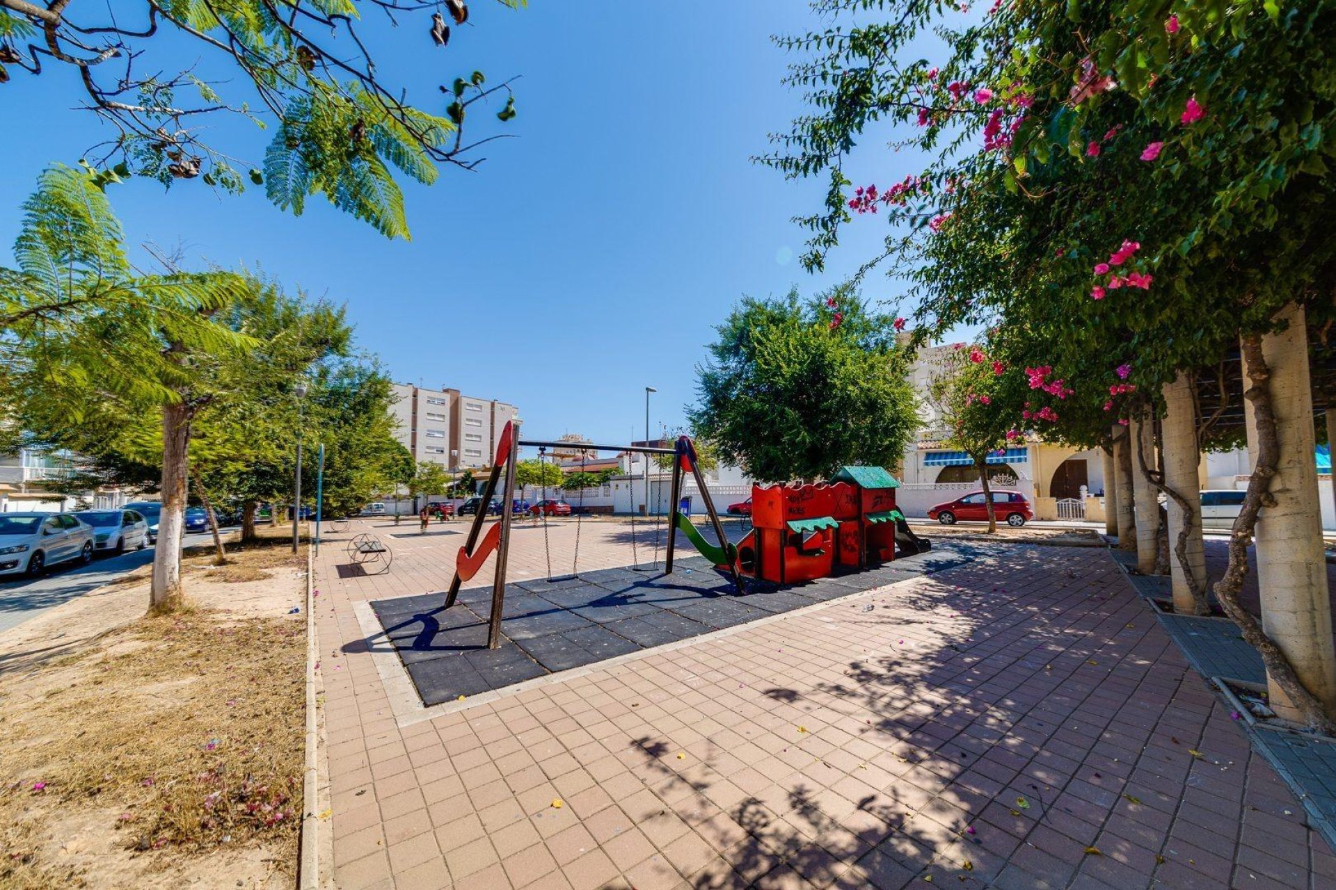 Revente - Town House -
Torrevieja - Nueva Torrevieja
