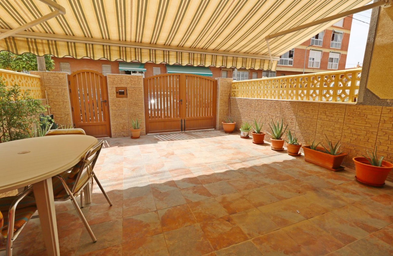 Revente - Town House -
Torrevieja - Playa De Los Naufragos