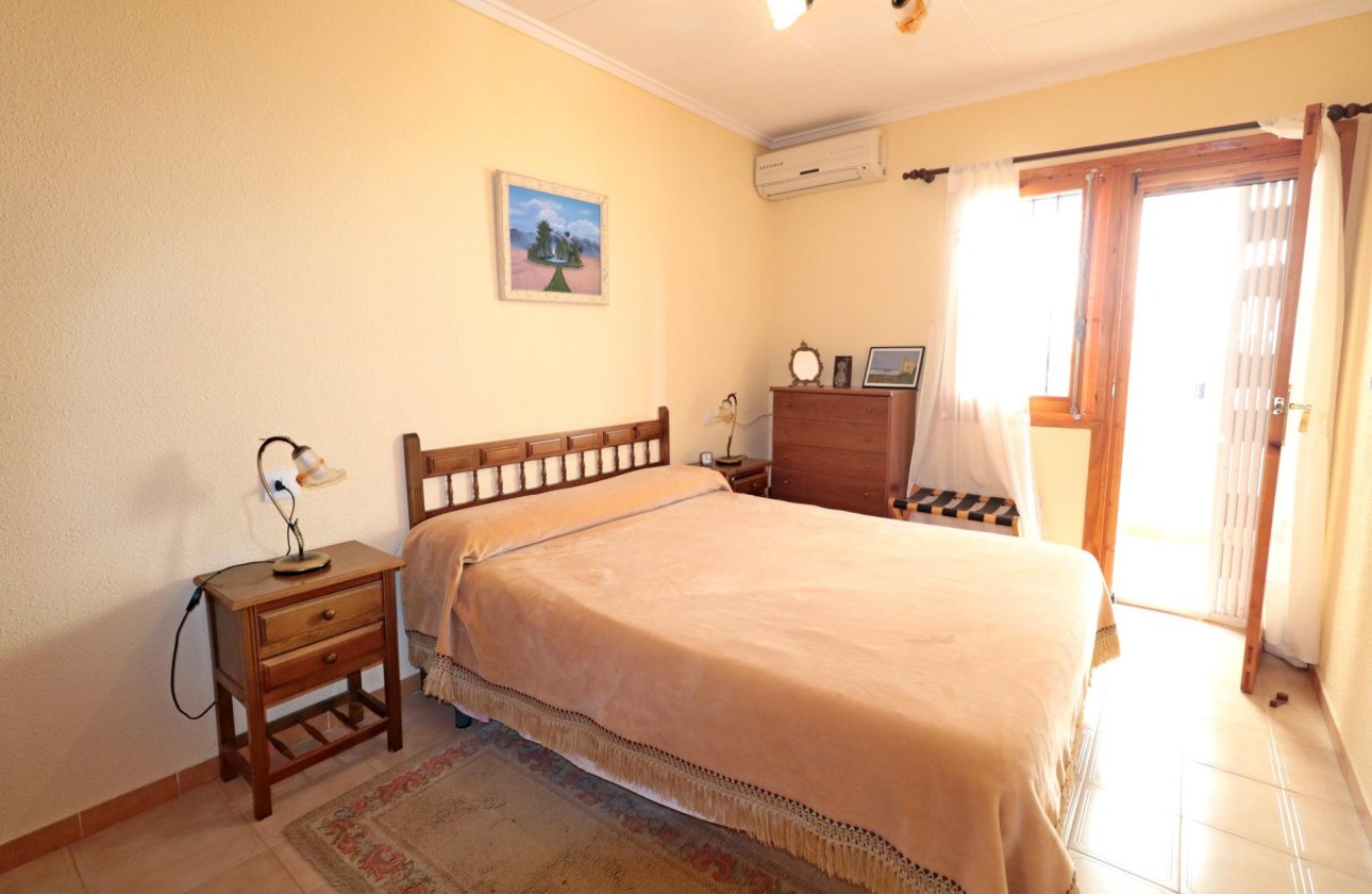 Revente - Town House -
Torrevieja - Playa De Los Naufragos
