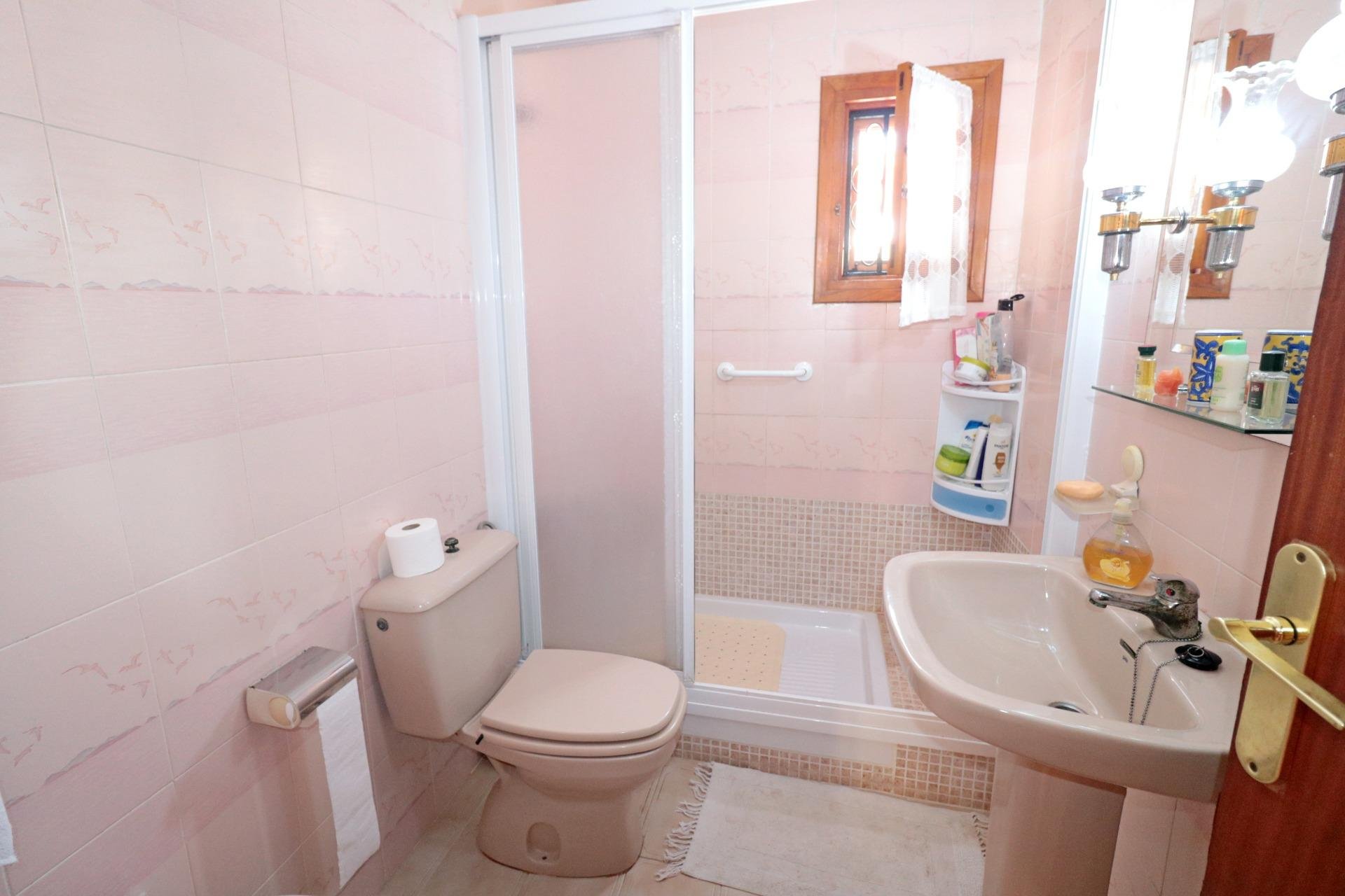 Revente - Town House -
Torrevieja - Playa De Los Naufragos