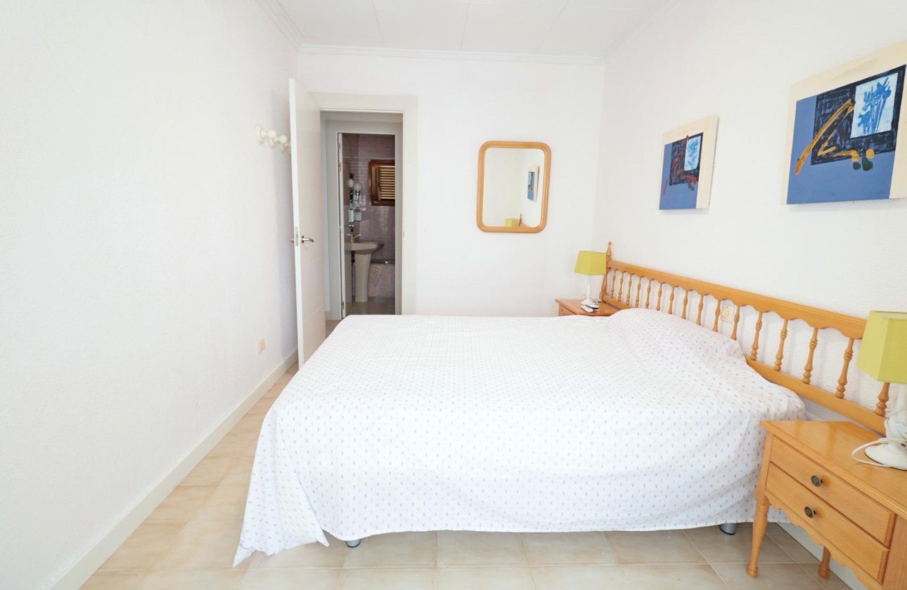 Revente - Town House -
Torrevieja - Playa De Los Naufragos