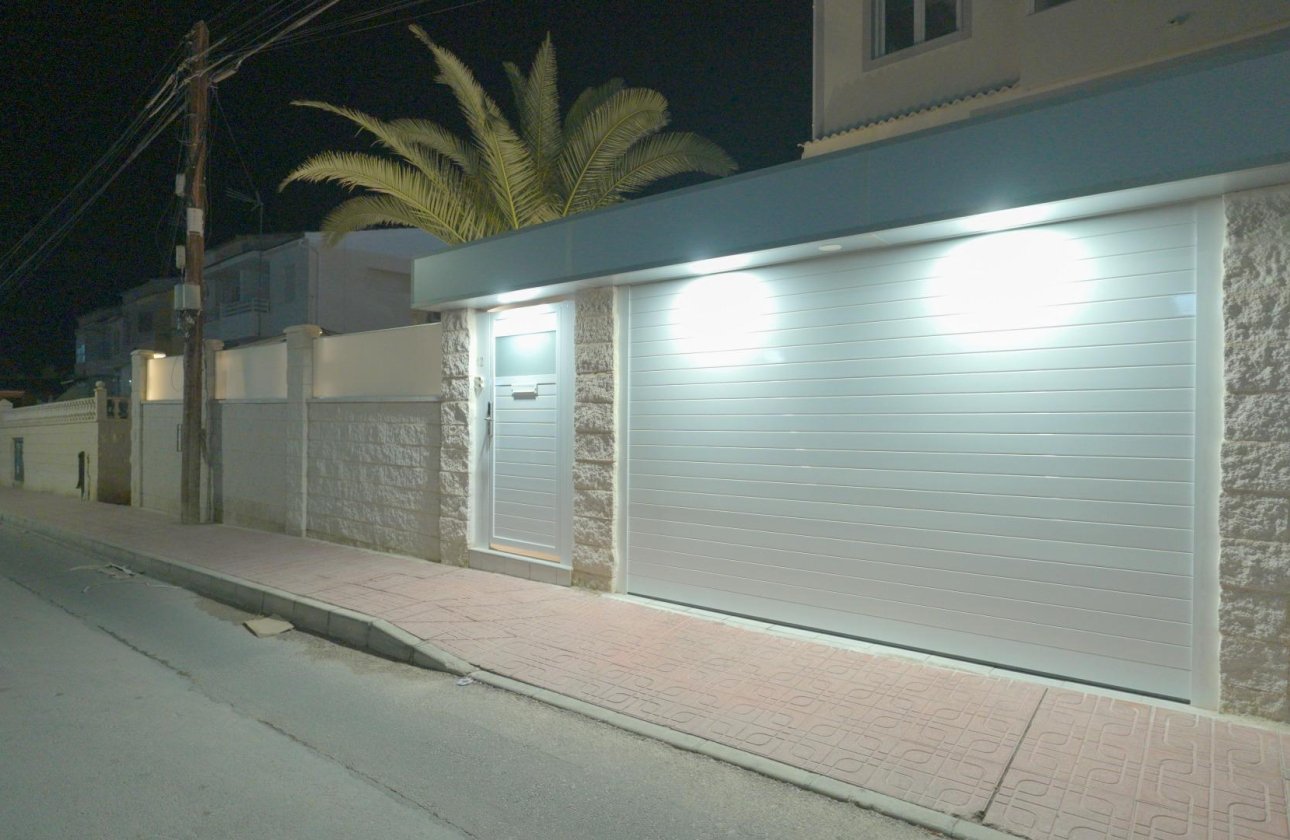 Revente - Town House -
Torrevieja - Punta Prima