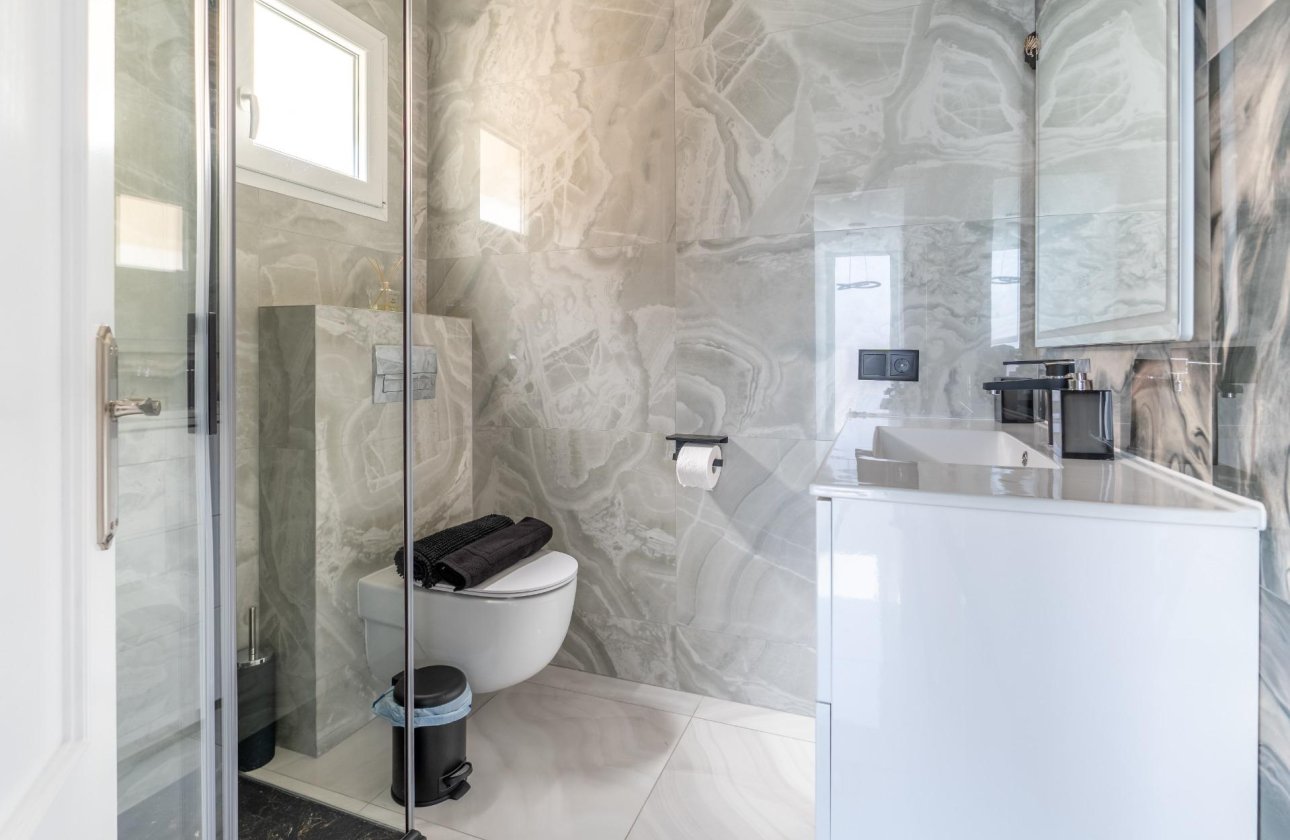 Revente - Town House -
Torrevieja - Punta Prima