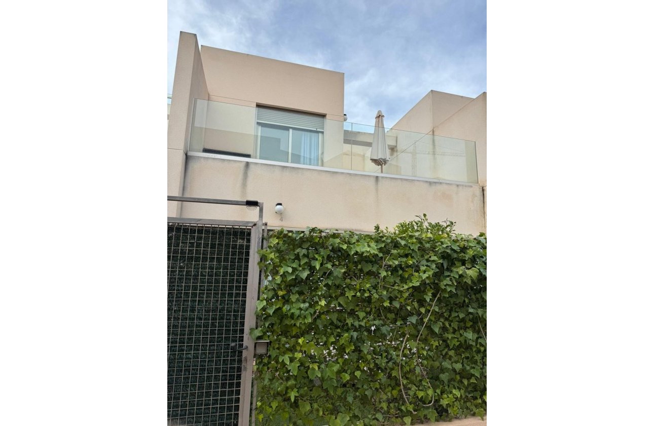 Revente - Town House -
Torrevieja - Punta Prima