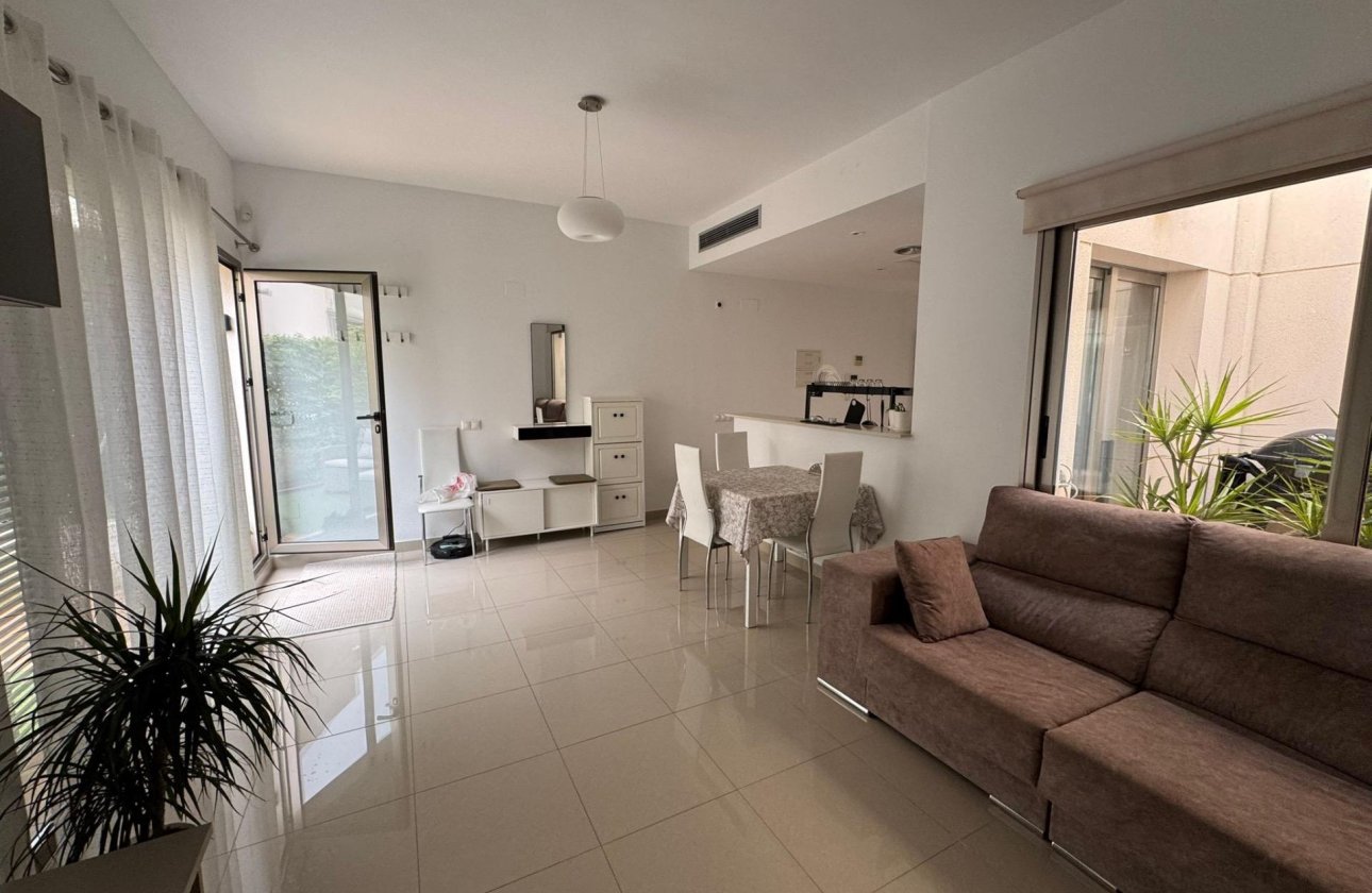 Revente - Town House -
Torrevieja - Punta Prima
