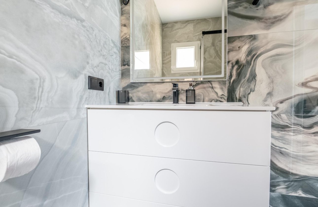 Revente - Town House -
Torrevieja - Punta Prima