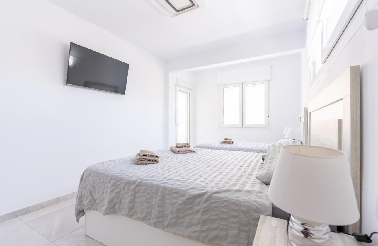 Revente - Town House -
Torrevieja - Punta Prima