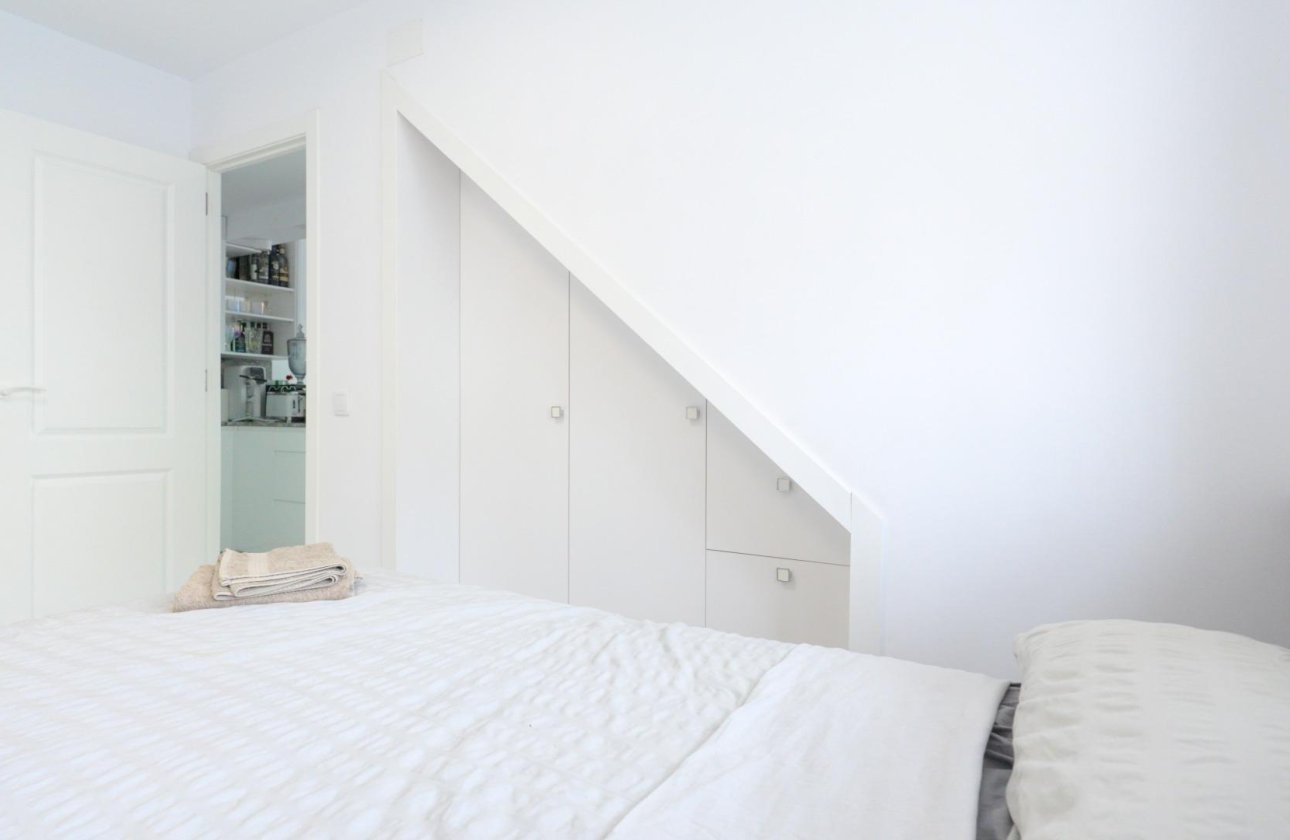 Revente - Town House -
Torrevieja - Punta Prima