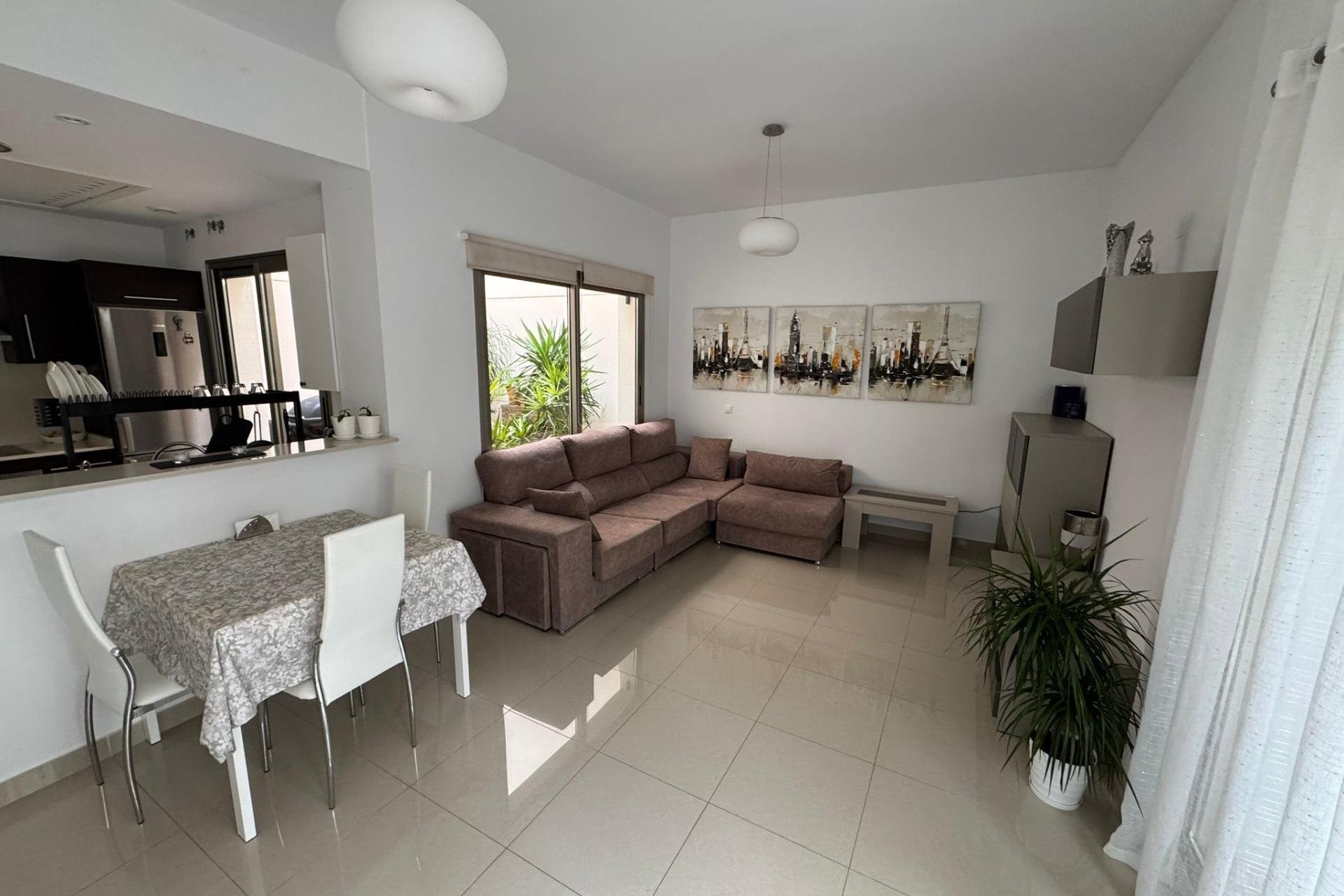 Revente - Town House -
Torrevieja - Punta Prima
