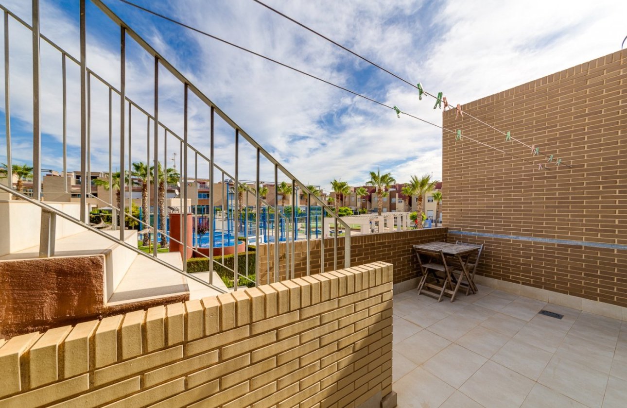 Revente - Town House -
Torrevieja - Sector 25