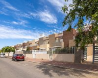 Revente - Town House -
Torrevieja - Sector 25