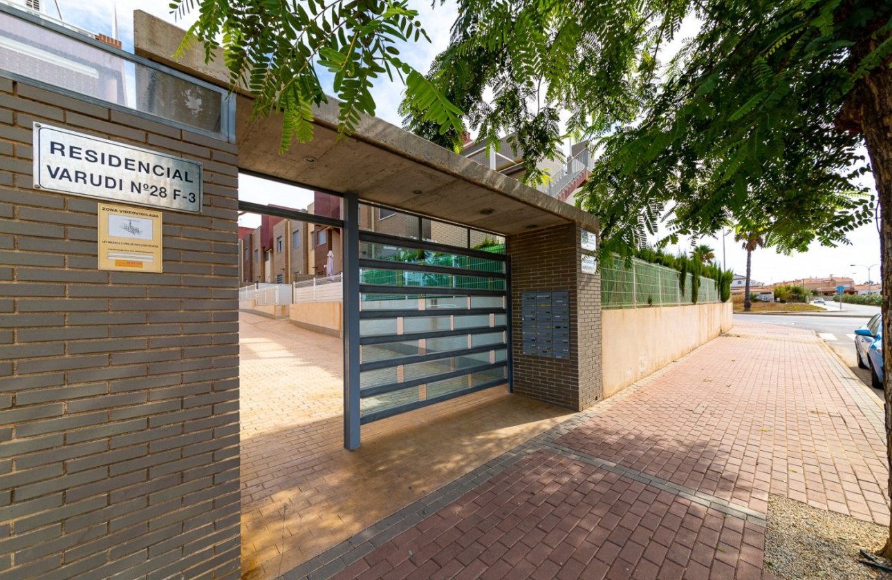 Revente - Town House -
Torrevieja - Sector 25