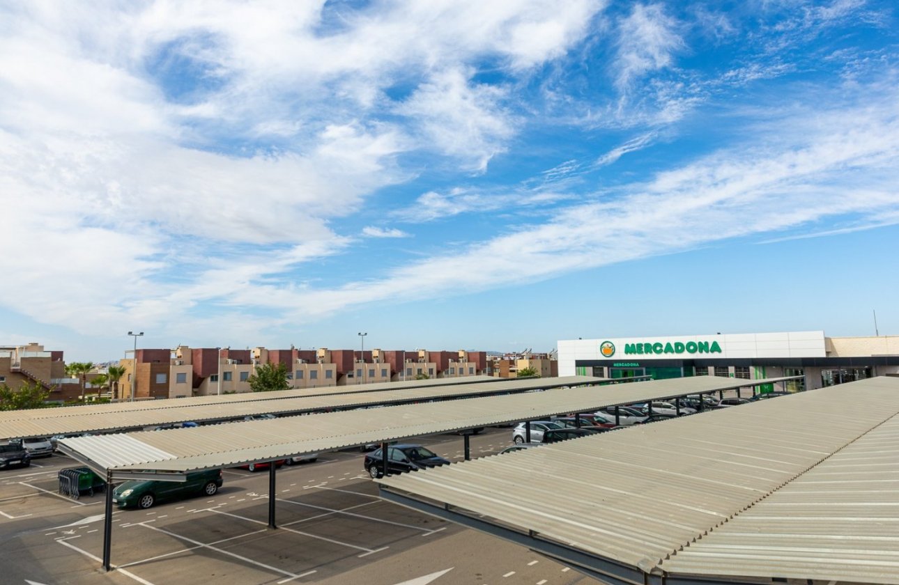 Revente - Town House -
Torrevieja - Sector 25