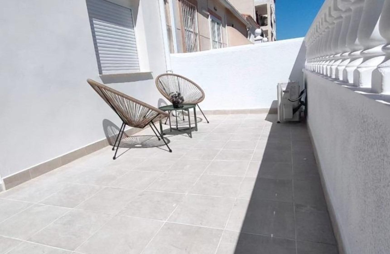 Revente - Town House -
Torrevieja - Sector 25