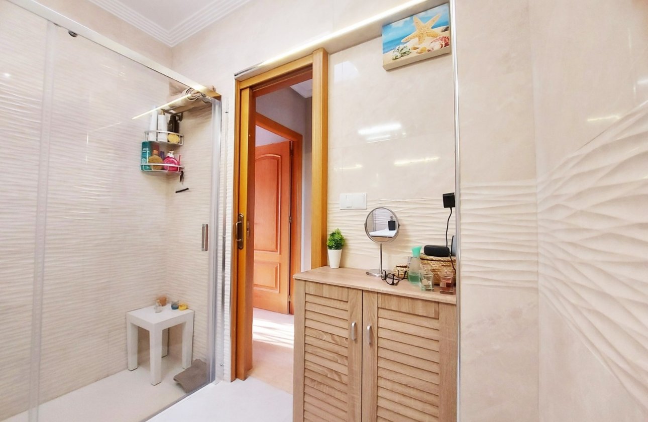 Revente - Town House -
Torrevieja