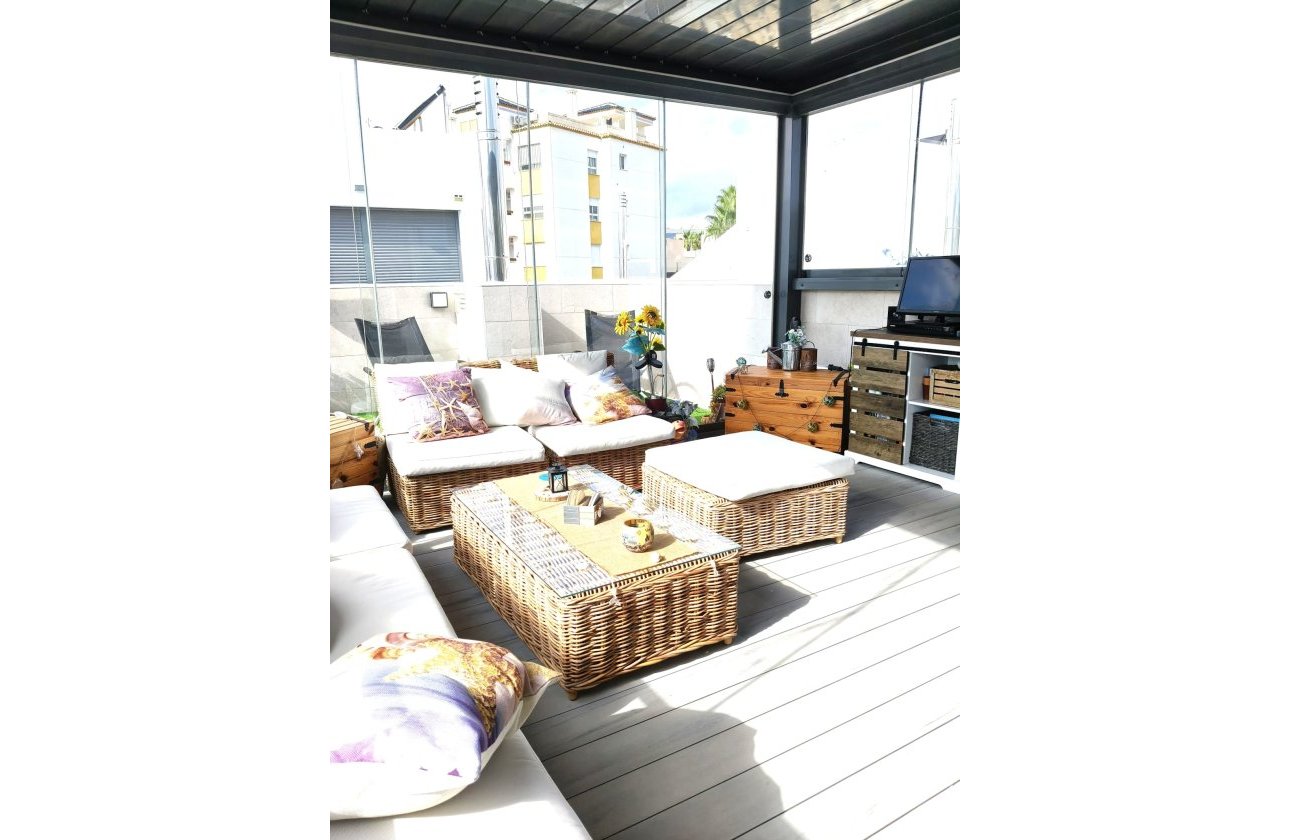 Revente - Town House -
Villamartin - Costa Blanca