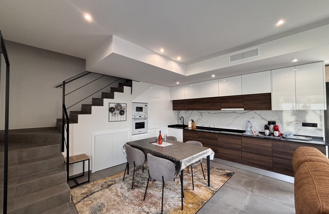 Revente - Town House -
Villamartin - Costa Blanca