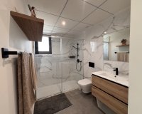 Revente - Town House -
Villamartin - Costa Blanca