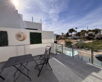 Revente - Town House -
Villamartin - Costa Blanca