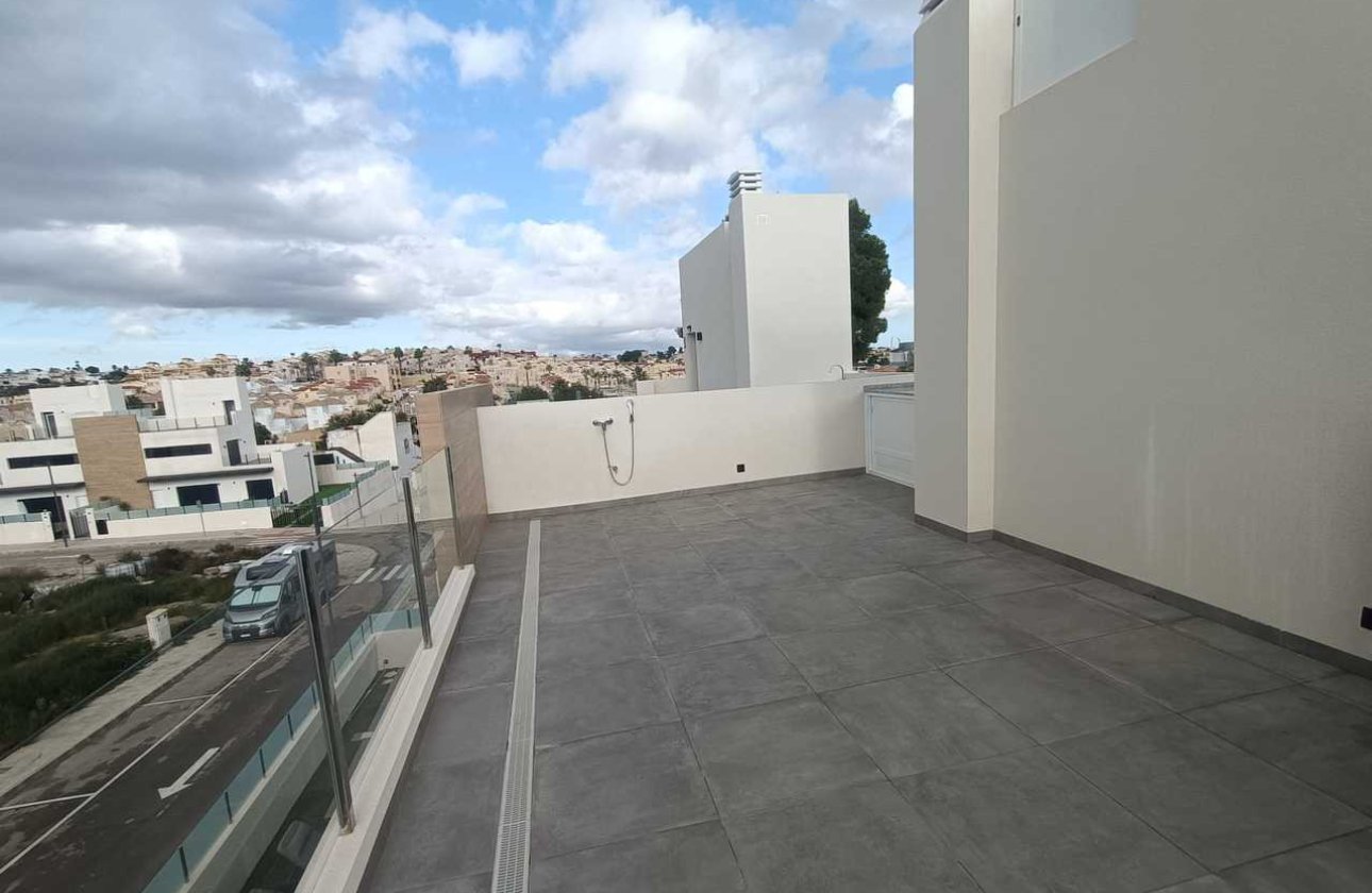 Revente - Town House -
Villamartin - Costa Blanca