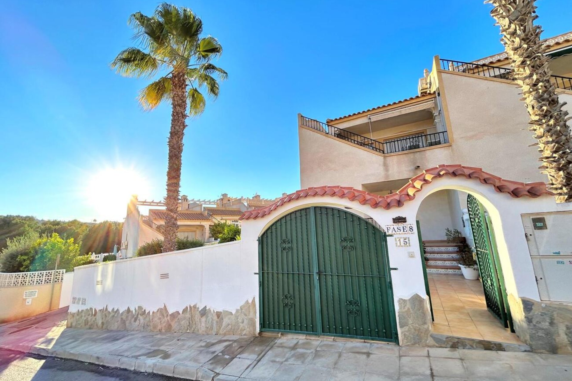 Revente - Town House -
Villamartin - Costa Blanca