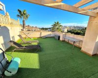 Revente - Town House -
Villamartin - Costa Blanca
