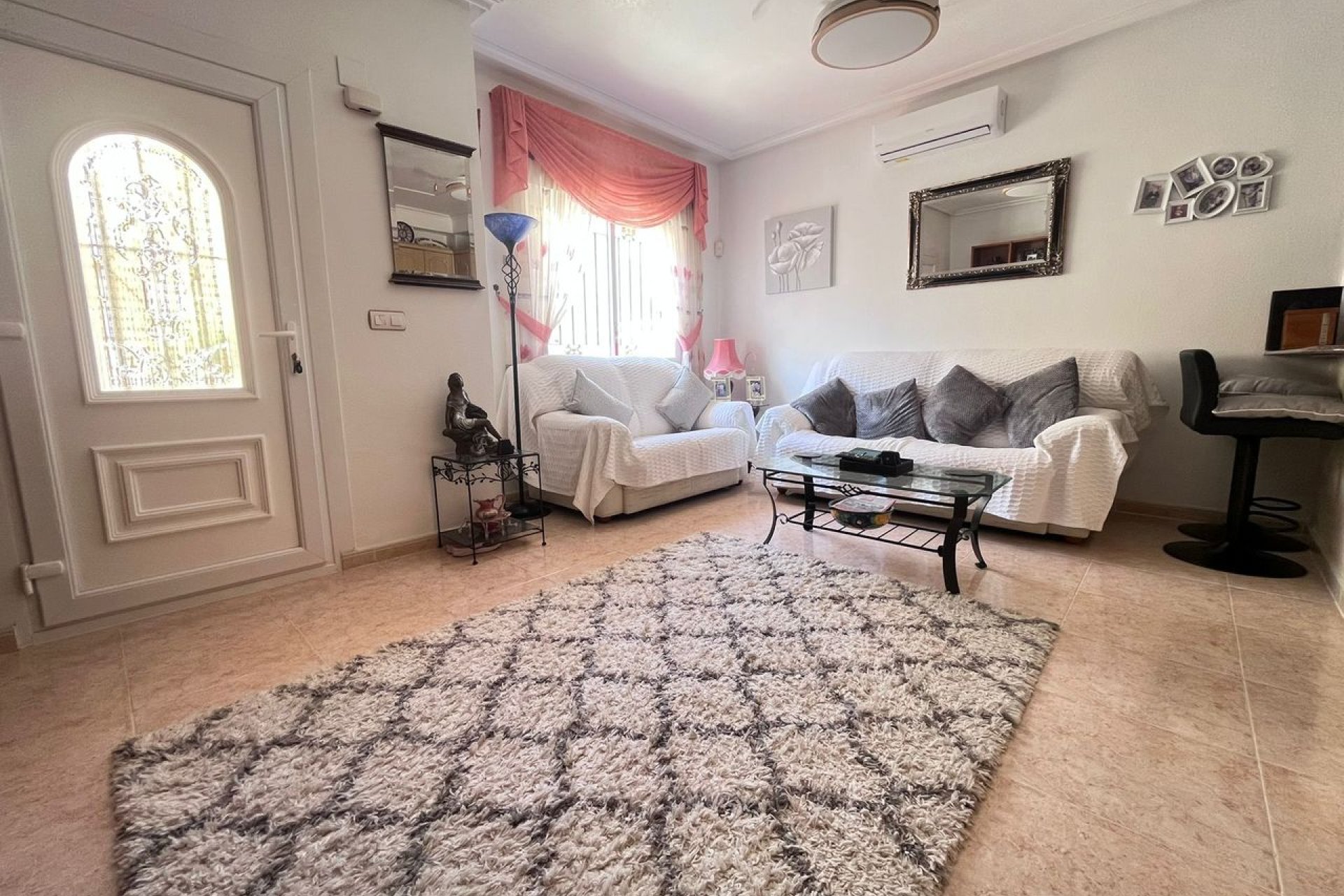 Revente - Town House -
Villamartin - Costa Blanca
