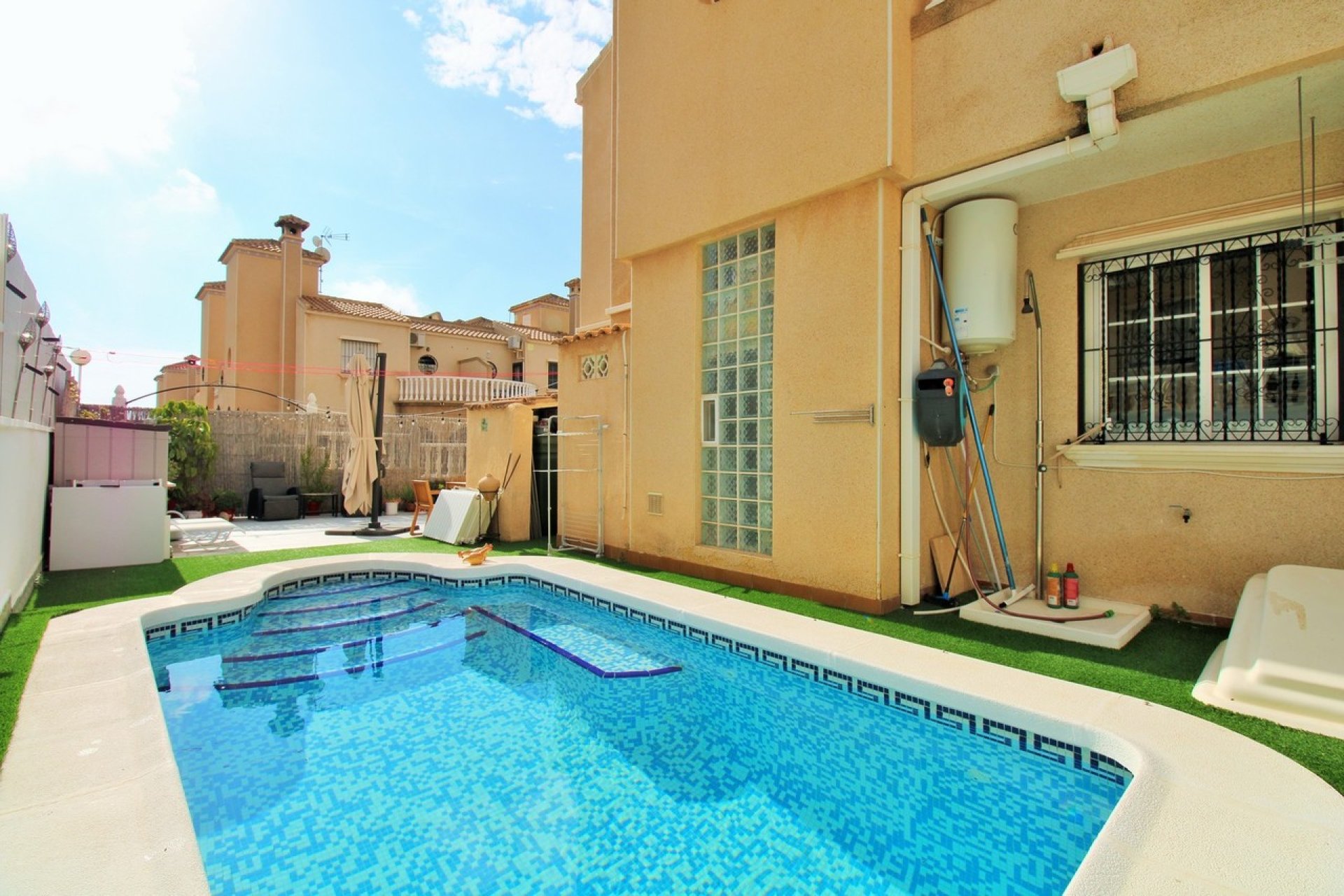 Revente - Town House -
Villamartin - Costa Blanca
