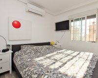 Revente - Town House -
Villamartin - Costa Blanca