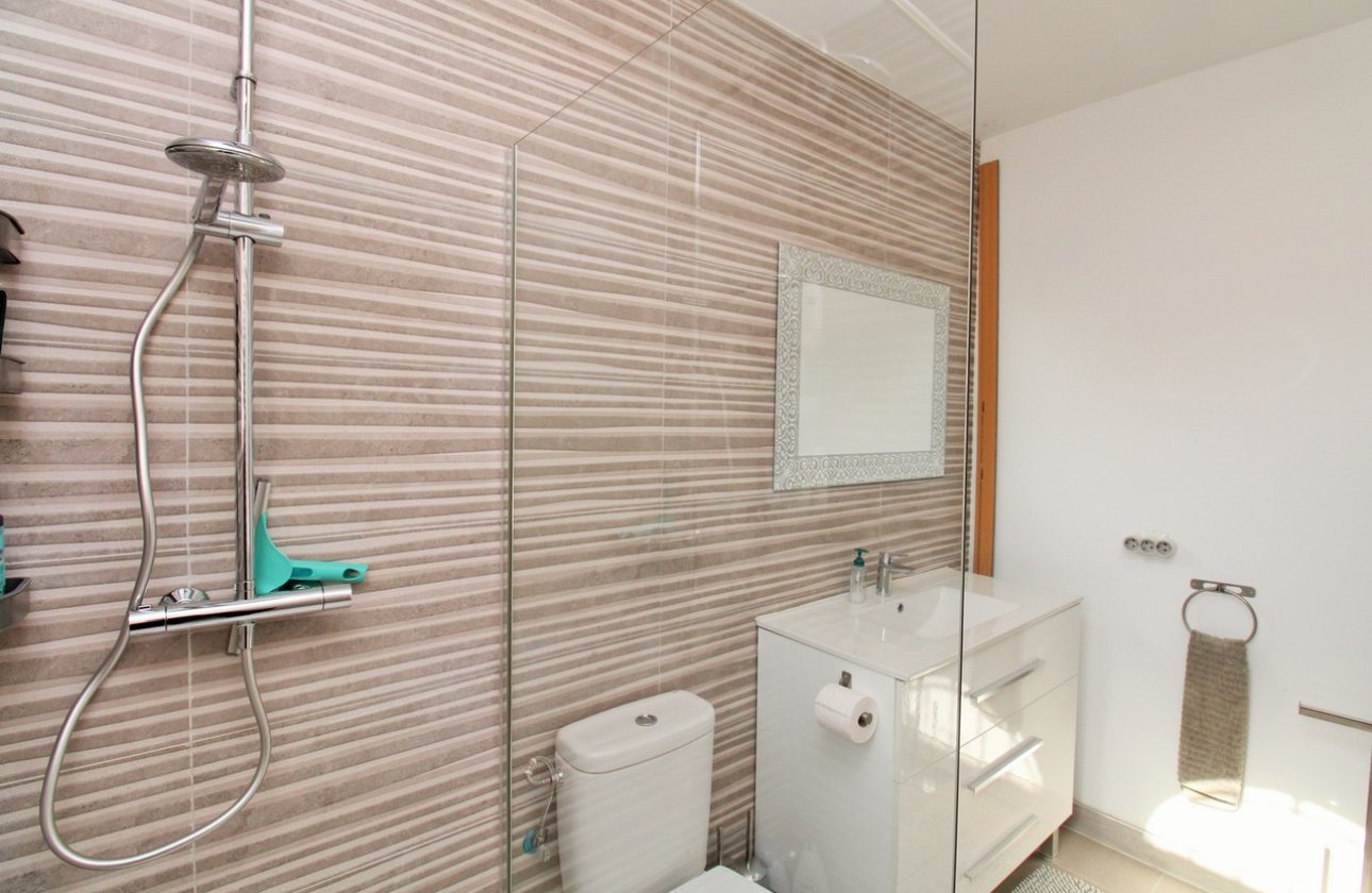 Revente - Town House -
Villamartin - Costa Blanca