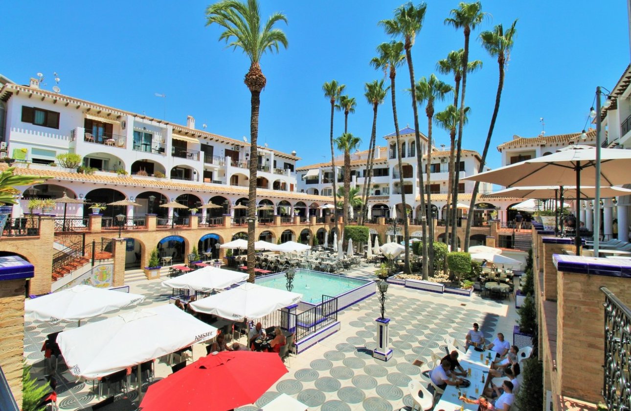 Revente - Town House -
Villamartin - Costa Blanca