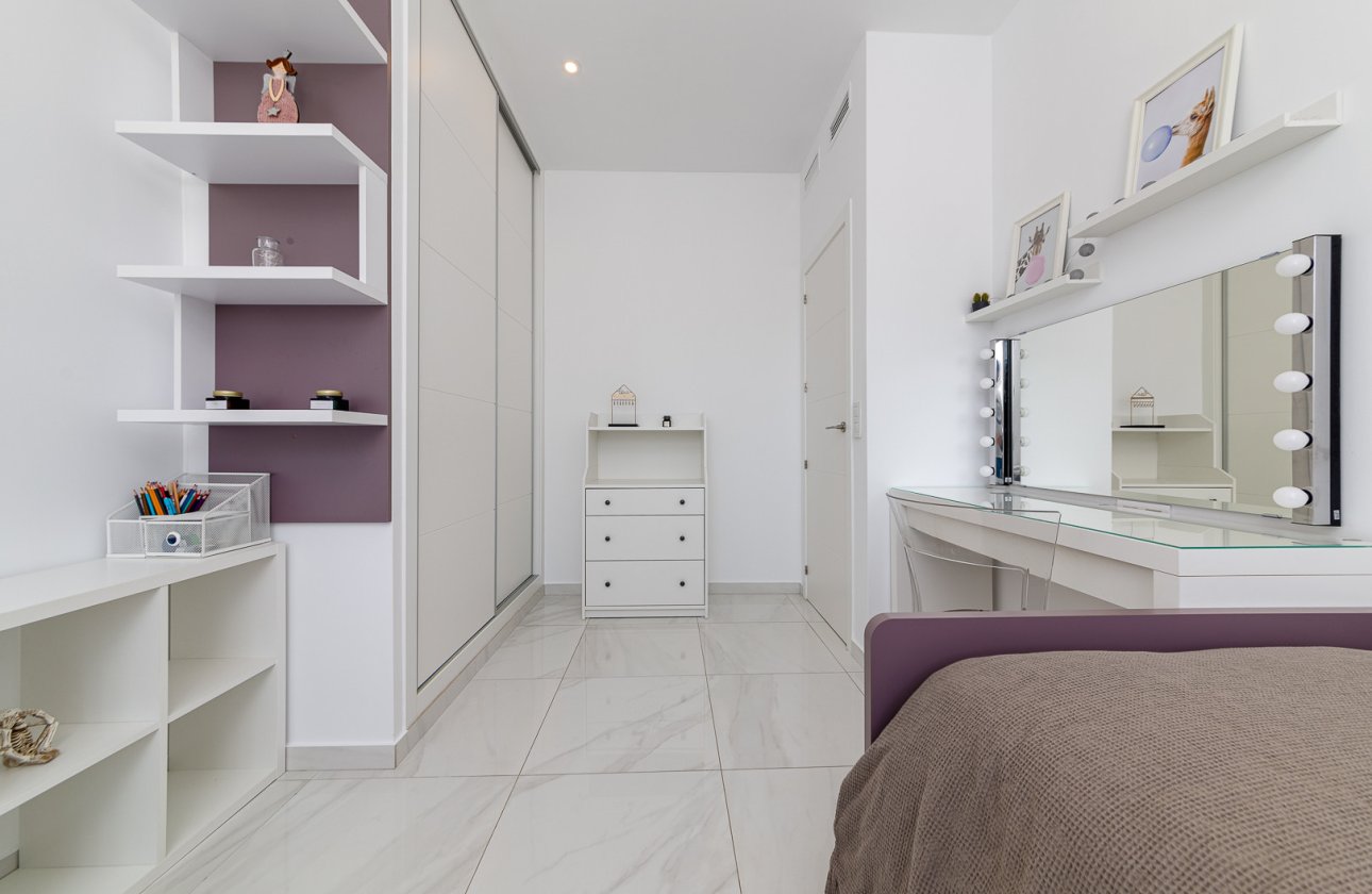 Revente - Town House -
Villamartin - Costa Blanca