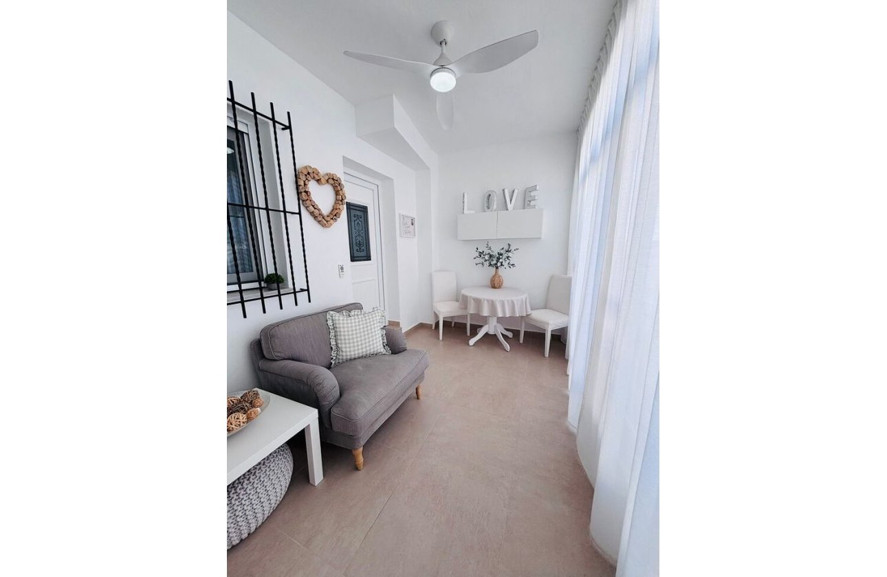 Revente - Town House -
Villamartin - Costa Blanca