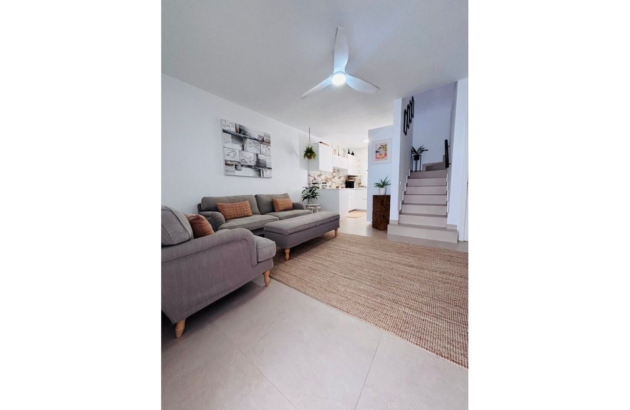 Revente - Town House -
Villamartin - Costa Blanca