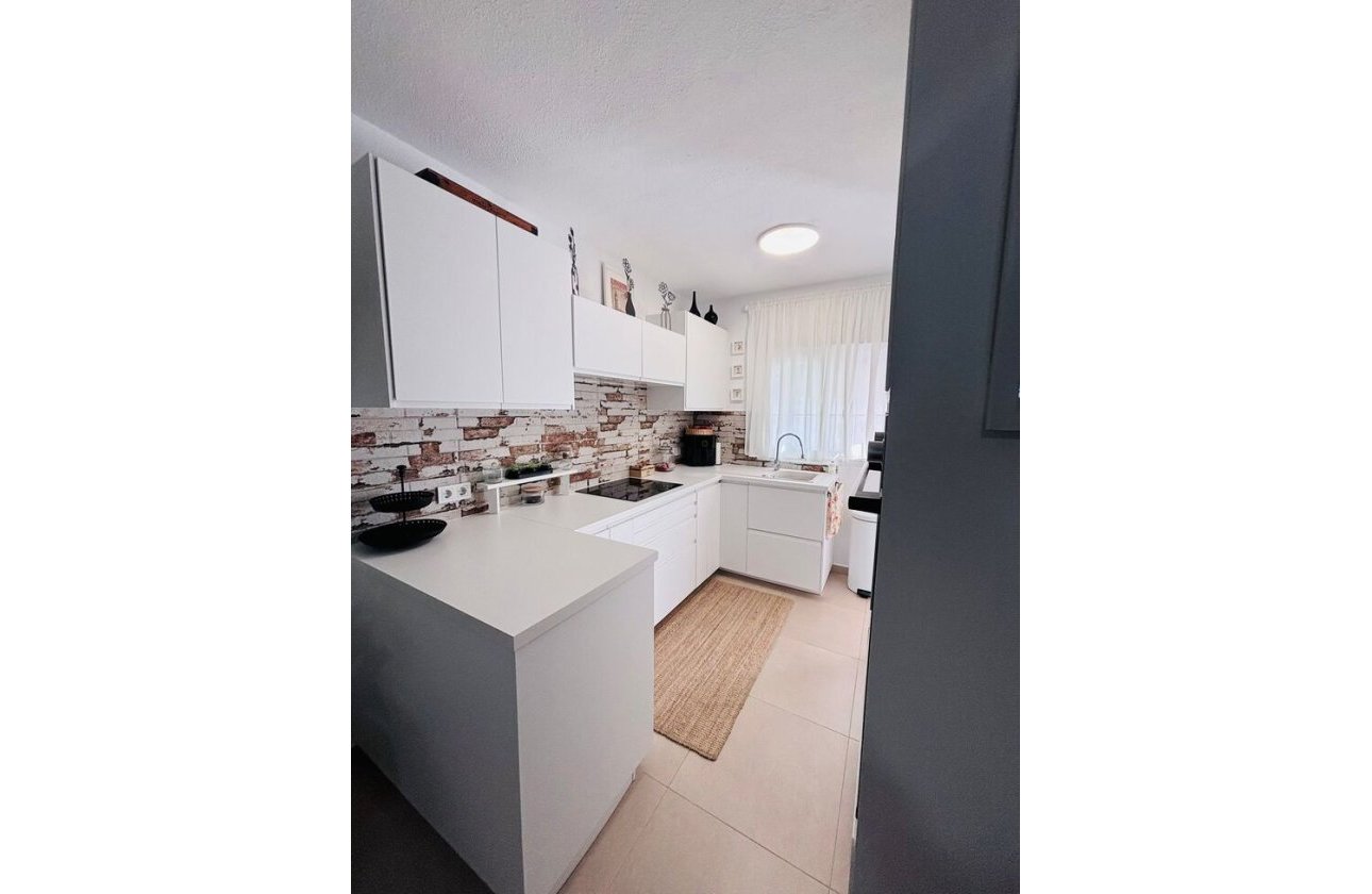 Revente - Town House -
Villamartin - Costa Blanca