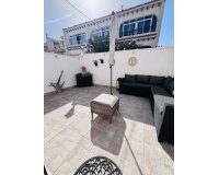 Revente - Town House -
Villamartin - Costa Blanca