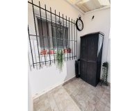 Revente - Town House -
Villamartin - Costa Blanca