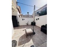 Revente - Town House -
Villamartin - Costa Blanca